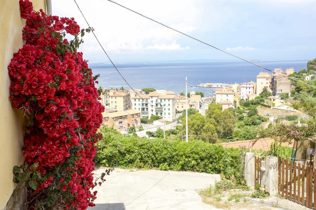 Appartamenti La Panoramica Rio Marina Esterno foto